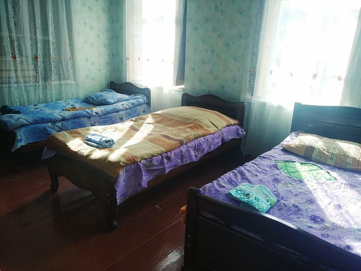 Raul Lushnu Darbaz Bed and Breakfast Μέστια Εξωτερικό φωτογραφία